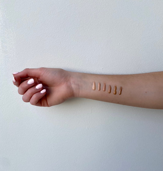 Lightweight Foundation Colour Sample